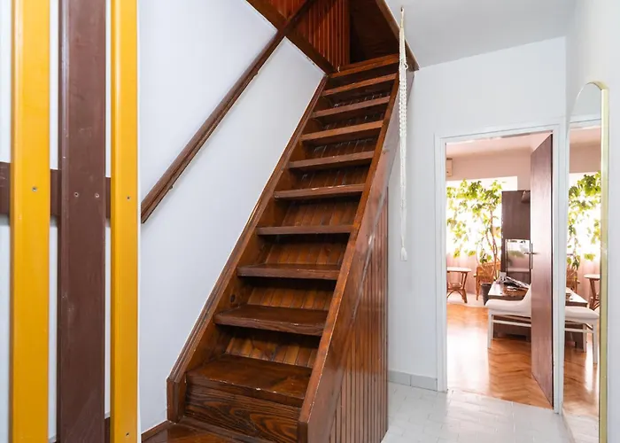 1 Bedroom Lovely In *