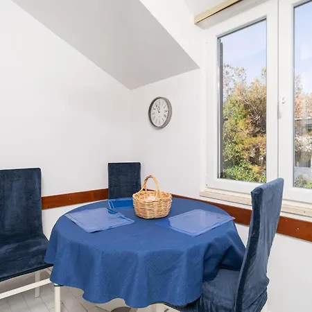 1 Bedroom Lovely In شقة دوبروفينك