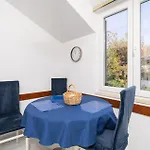 Awesome Apartment In Dubrovnik With House Sea View Daire Dubrovnik