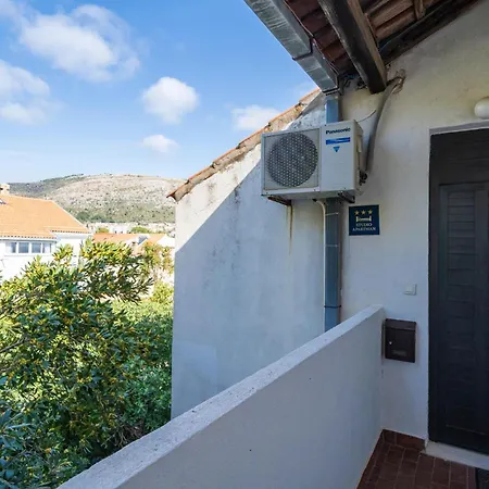 Awesome Apartment In Dubrovnik With House Sea View * Dubrovnik